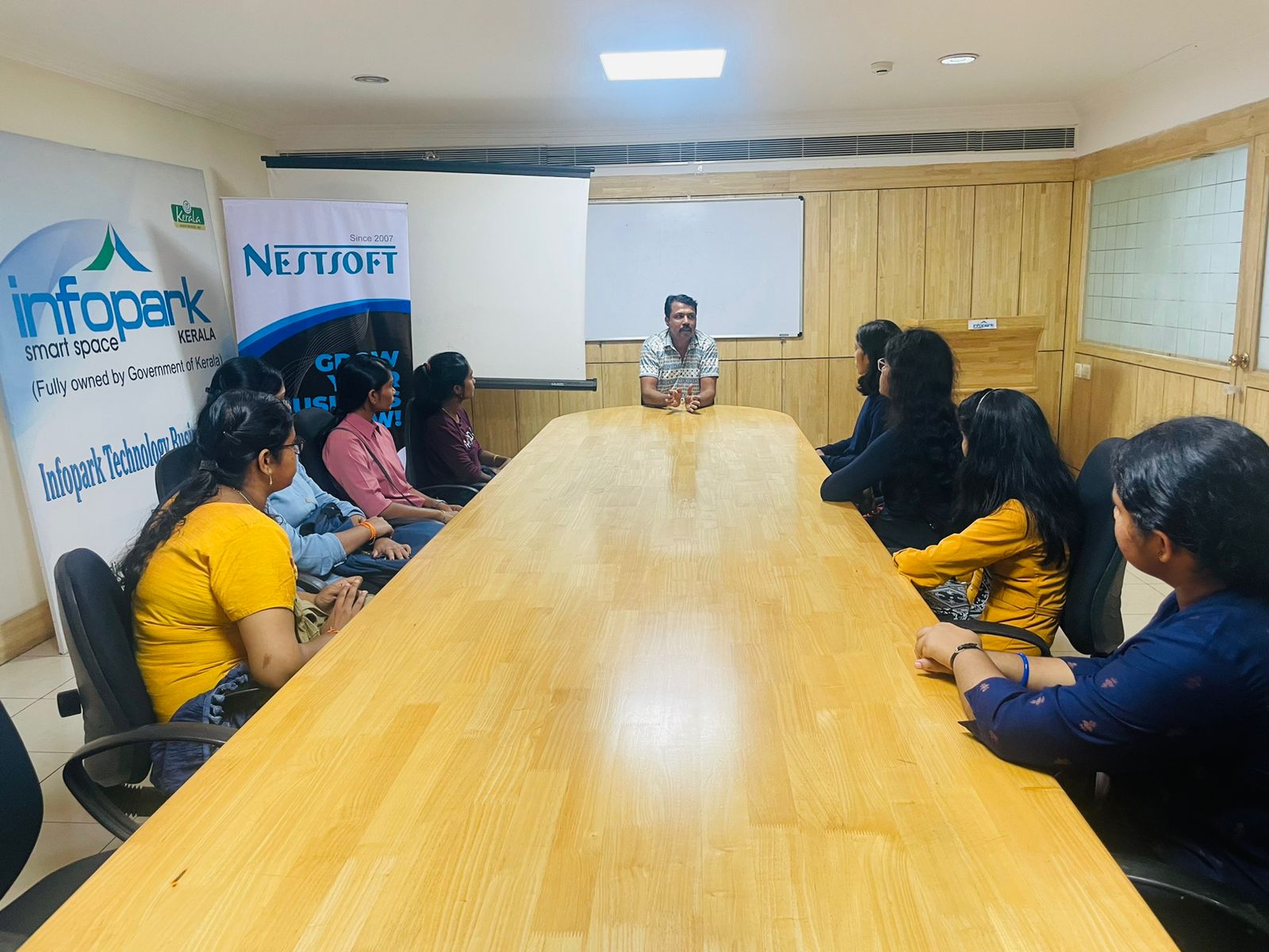 Internship/projects in kolkata